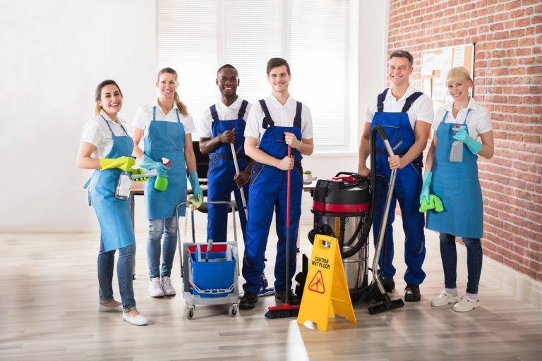 5 formas de elegir el mejor servicio de limpieza para su negocio