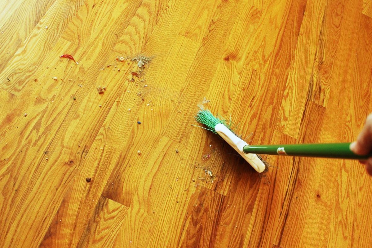 consejos y trucos para limpiar pisos de madera dura