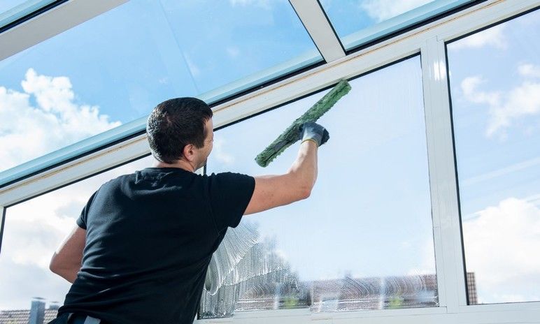 servicios de limpieza de ventanas