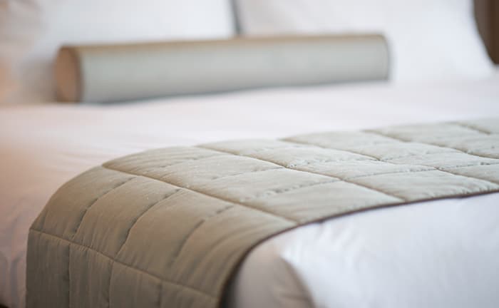 ¿Puedes limpiar tu colchón?  ¿Deberías?  – Limpieza del hogar clavel